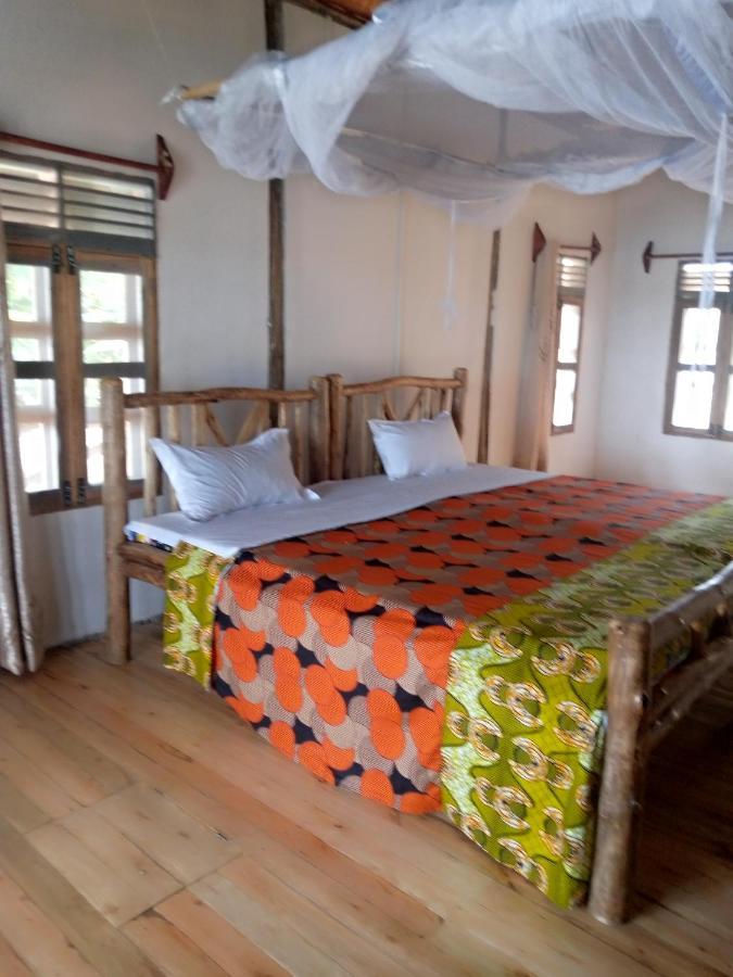 Tembo Safari Lodge Katunguru Εξωτερικό φωτογραφία