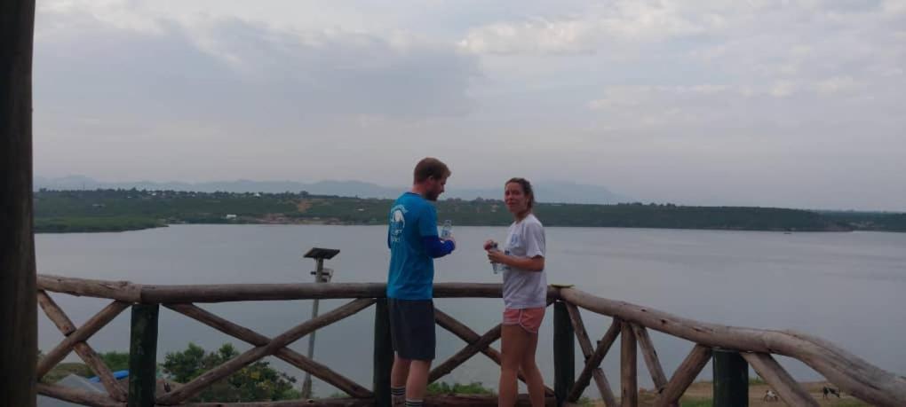 Tembo Safari Lodge Katunguru Εξωτερικό φωτογραφία
