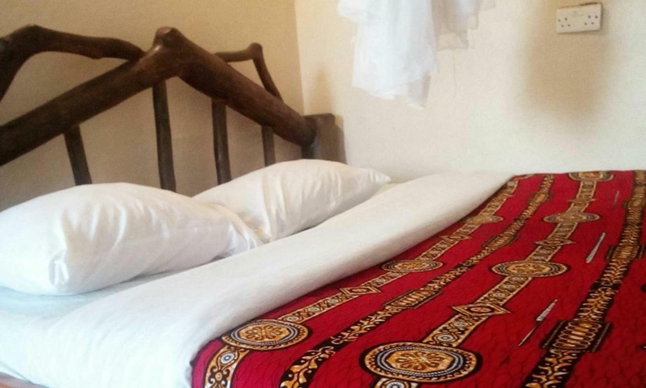 Tembo Safari Lodge Katunguru Εξωτερικό φωτογραφία