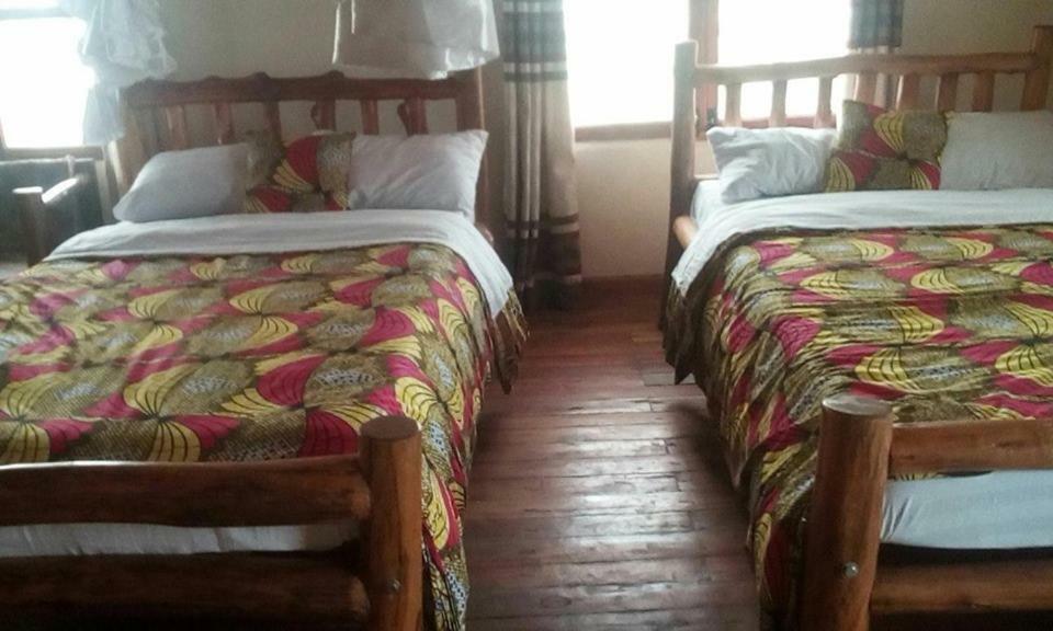 Tembo Safari Lodge Katunguru Εξωτερικό φωτογραφία